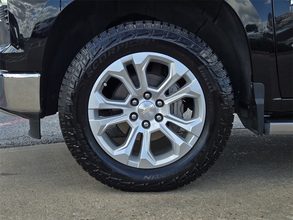 2022 Chevrolet Silverado 1500 LTZ - 9