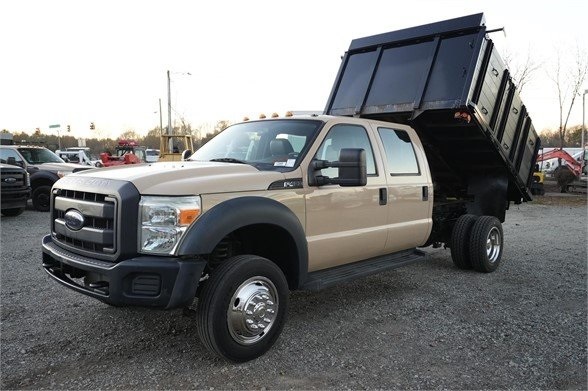 2013 Ford F-450SD XL Dump Truck's photo