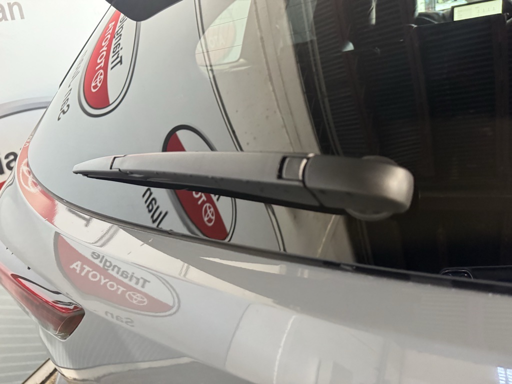 Thumbnail: 2025 Toyota Highlander - 20