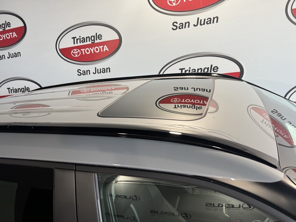 Thumbnail: 2025 Toyota Highlander - 9