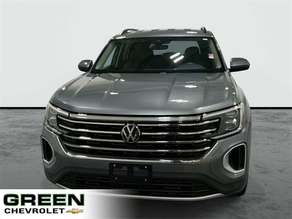 2025 Volkswagen Atlas SE FWD with Technology