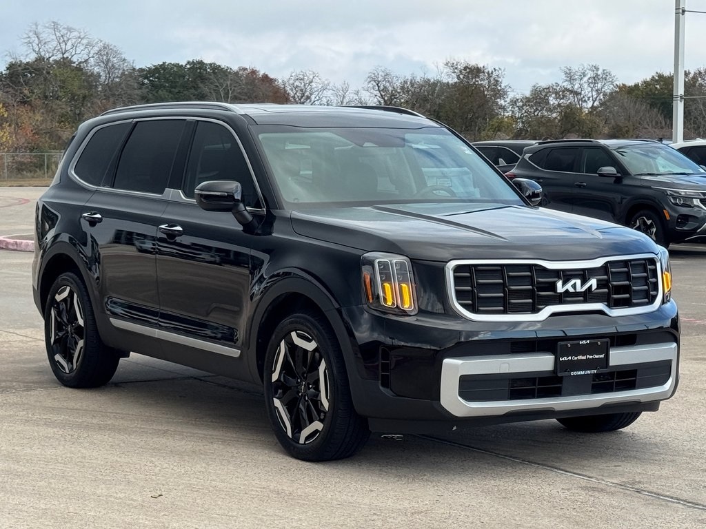 2025 Kia Telluride S - 11