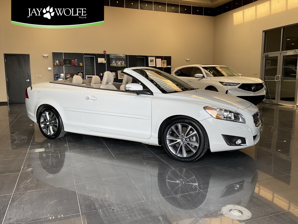 2013 Volvo C70 T5