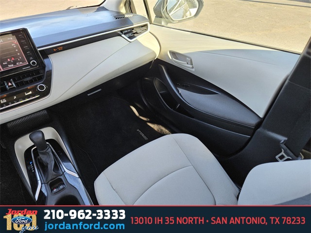Used Car 2022 Toyota Corolla  Le For Sale Under $20,000 In San Antonio, Texas