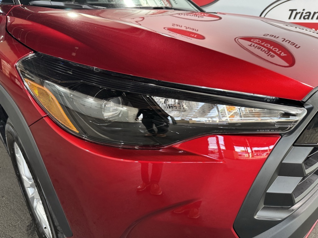 Thumbnail: 2026 Toyota Corolla Cross - 10