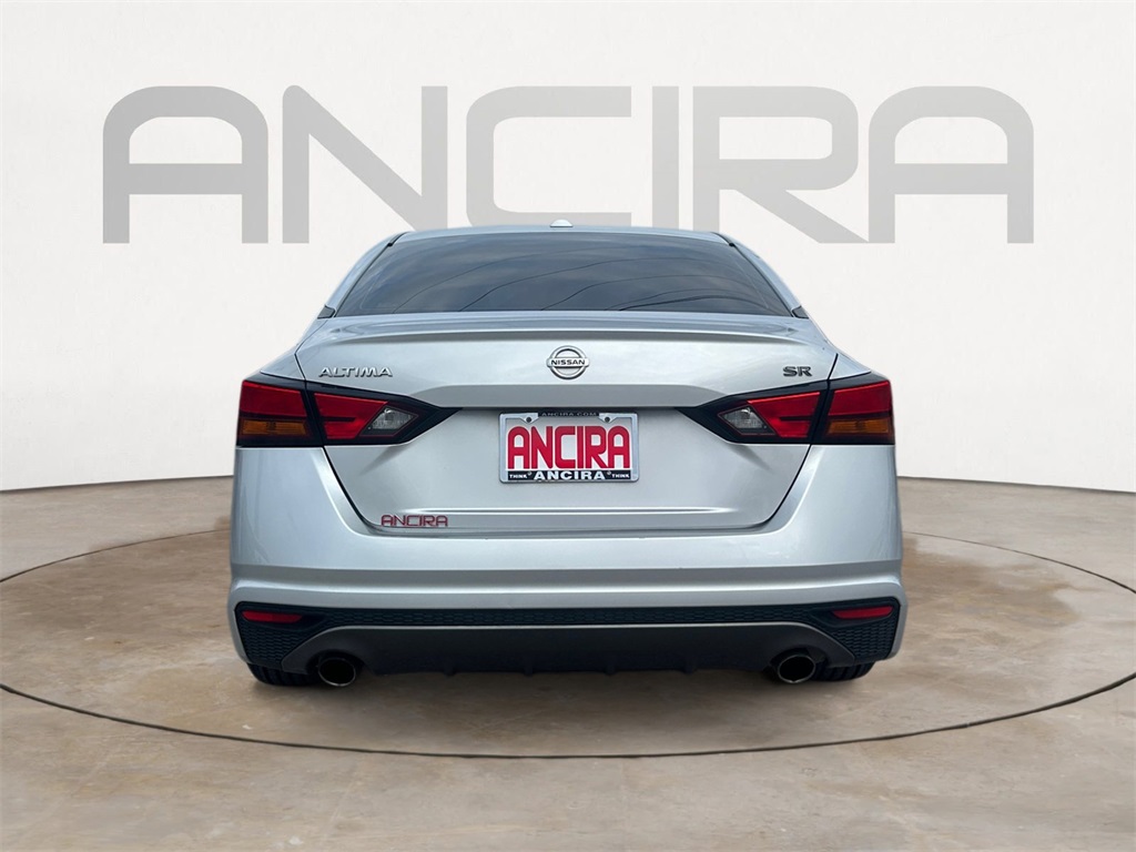 Used Car 2019 Nissan Altima  2.5 Sr For Sale Under $20,000 In Floresville, Texas