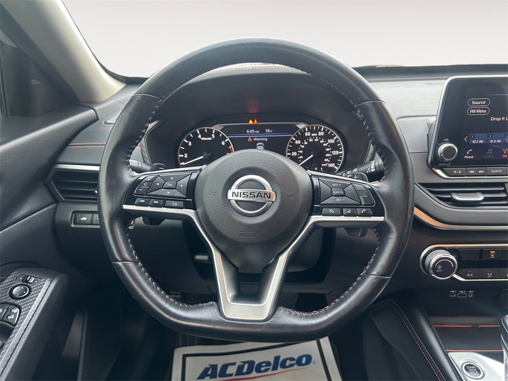 Used Car 2019 Nissan Altima  2.5 Sr For Sale Under $20,000 In Floresville, Texas