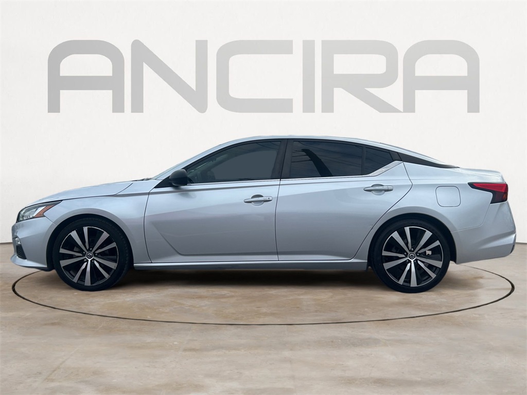 Used Car 2019 Nissan Altima  2.5 Sr For Sale Under $20,000 In Floresville, Texas