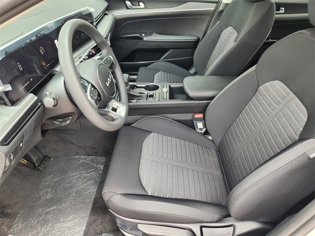2026 Kia K5 LXS - 8