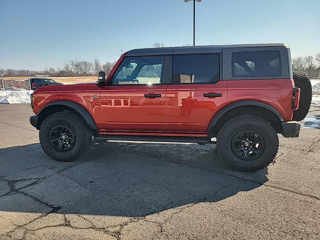 2023 Ford Bronco Wildtrak Advanced 4-Door 4WD