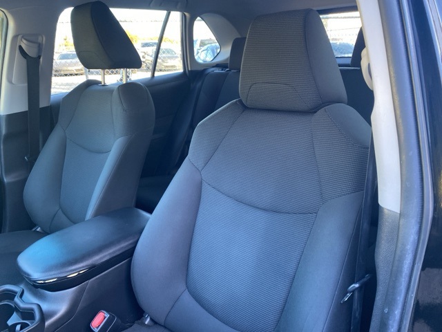 Used Car 2021 Toyota Rav4  Le For Sale Under $25,000 In San Antonio, Texas