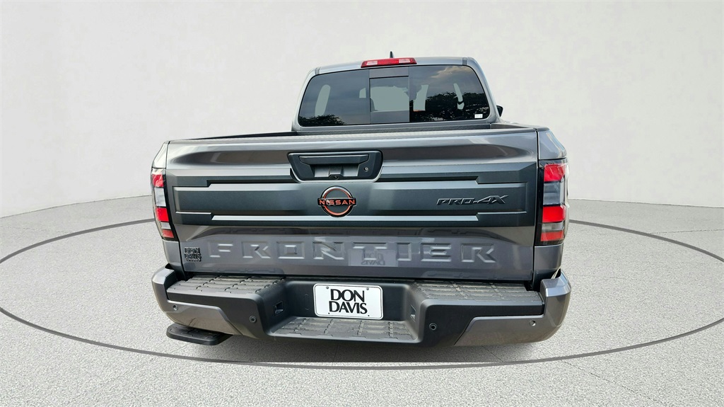 2026 Nissan Frontier