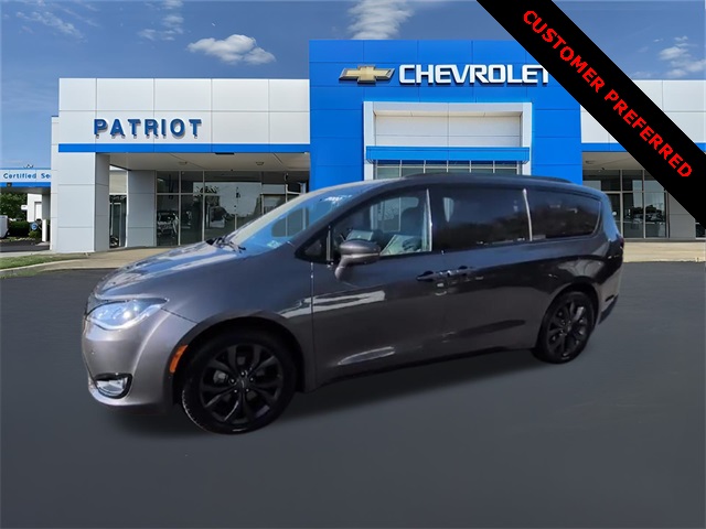 2020 Chrysler Pacifica Limited for sale at PATRIOT CHEVROLET OF LIMERICK