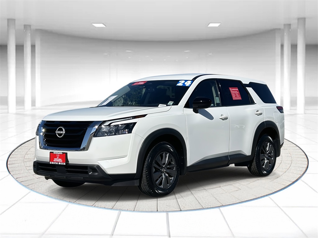 2024 Nissan Pathfinder S