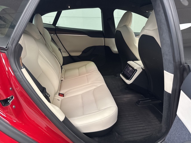 2021 Tesla Model S Long Range photo 10