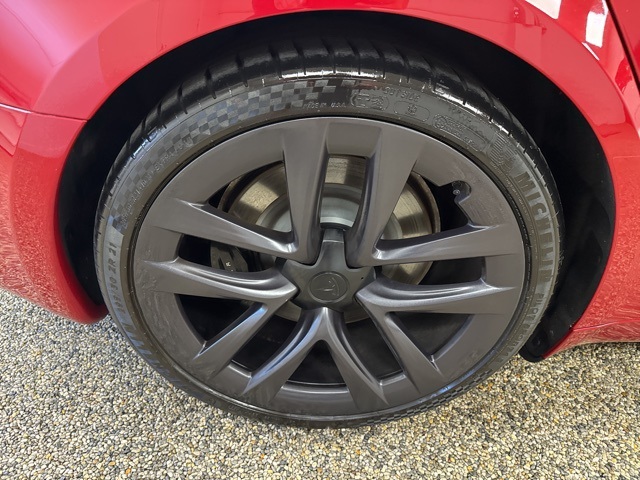 2021 Tesla Model S Long Range photo 22