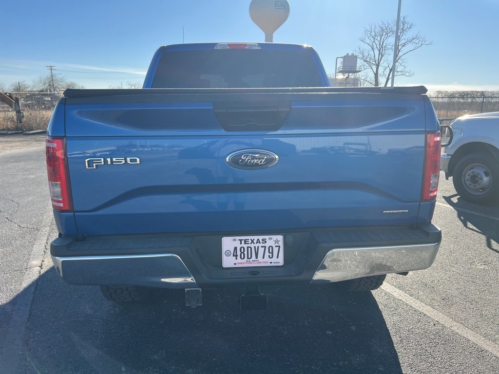 Used Car 2016 Ford F-150  Xlt For Sale Under $20,000 In Floresville, Texas