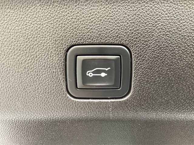 Used Car 2021 Chevrolet Tahoe  Premier For Sale Under $40,000 In San Antonio, Texas