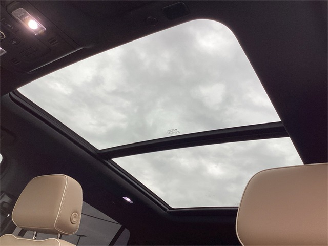 Used Car 2021 Chevrolet Tahoe  Premier For Sale Under $40,000 In San Antonio, Texas