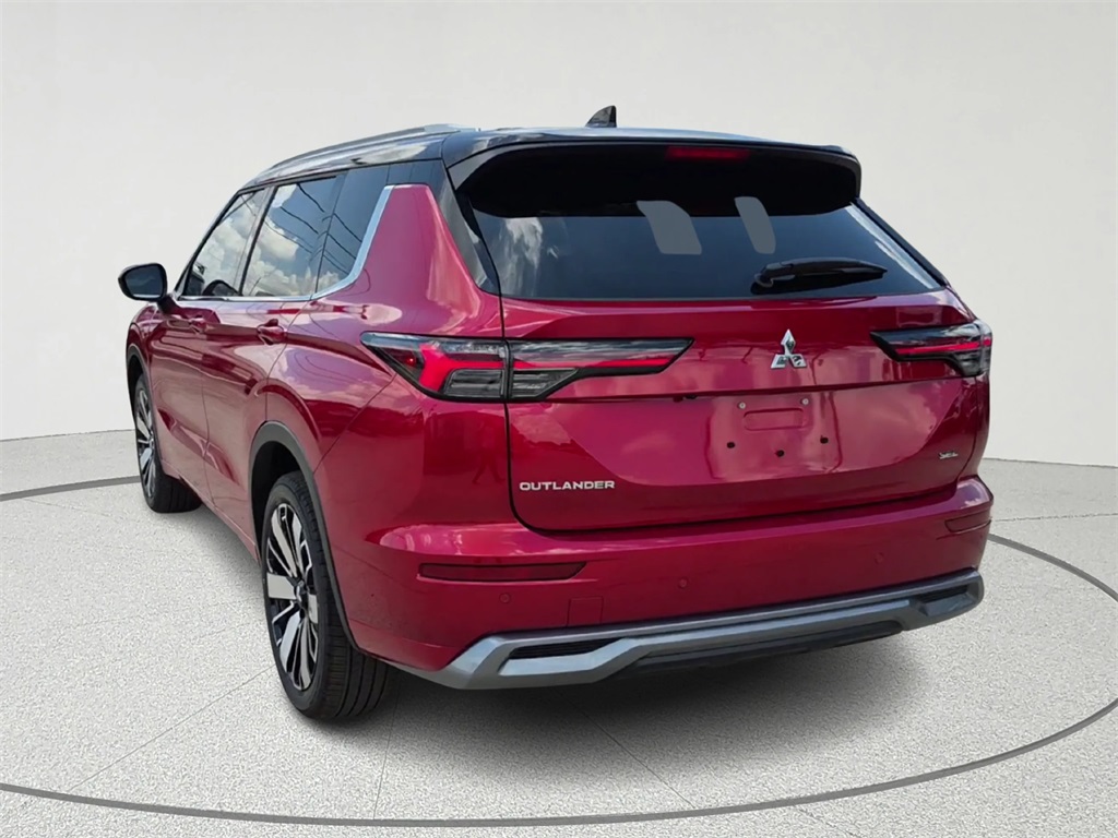 2025 Mitsubishi Outlander SEL - 6