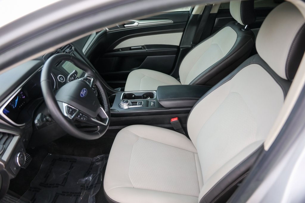 Used Car 2019 Ford Fusion  Se For Sale Under $15,000 In Austin, Texas