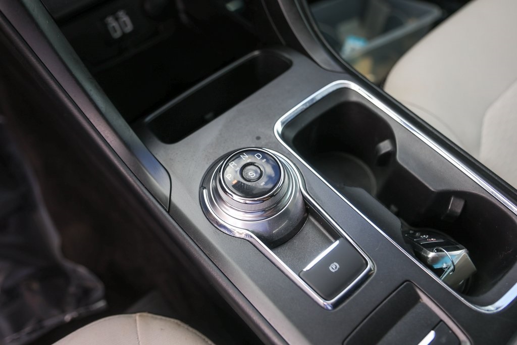 Used Car 2019 Ford Fusion  Se For Sale Under $15,000 In Austin, Texas