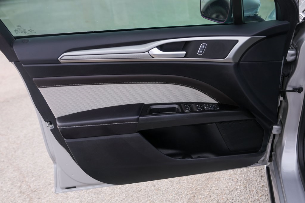 Used Car 2019 Ford Fusion  Se For Sale Under $15,000 In Austin, Texas