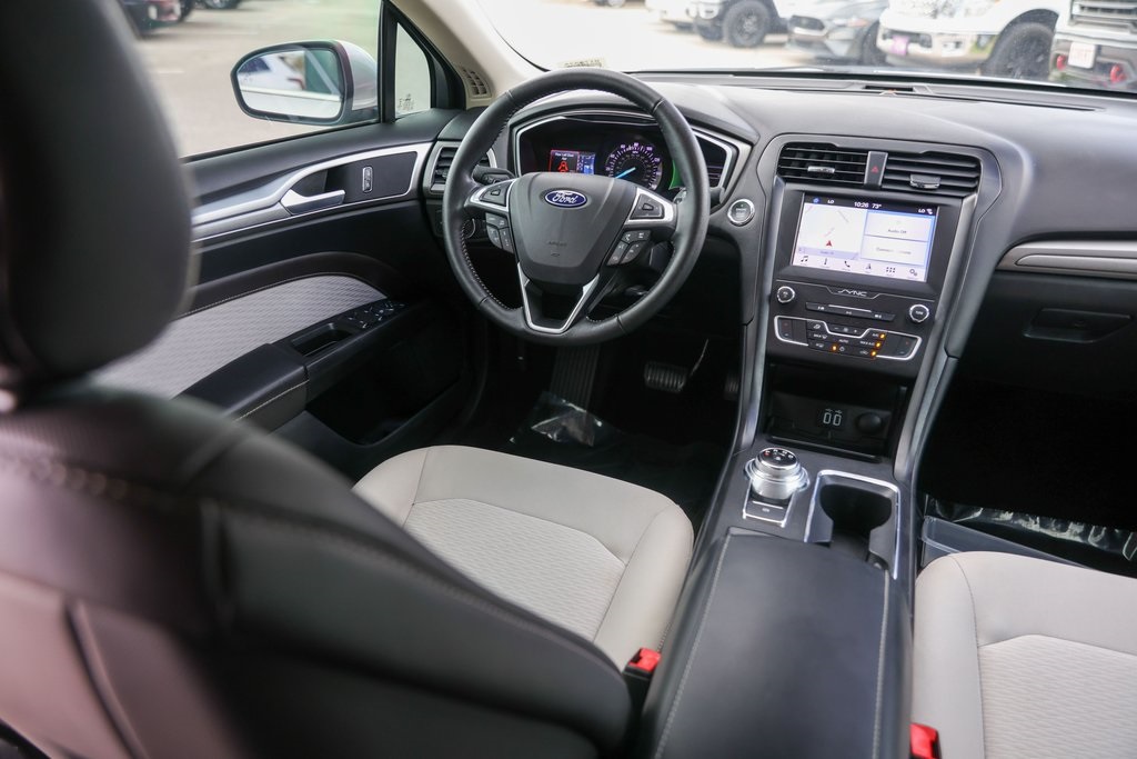 Used Car 2019 Ford Fusion  Se For Sale Under $15,000 In Austin, Texas