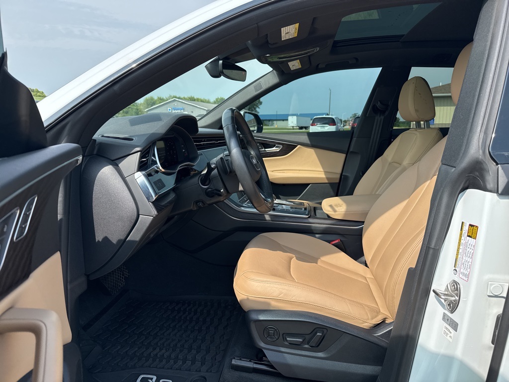 2021 Audi Q8