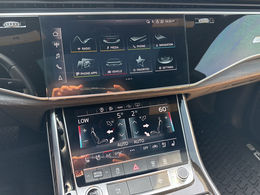 2021 Audi Q8