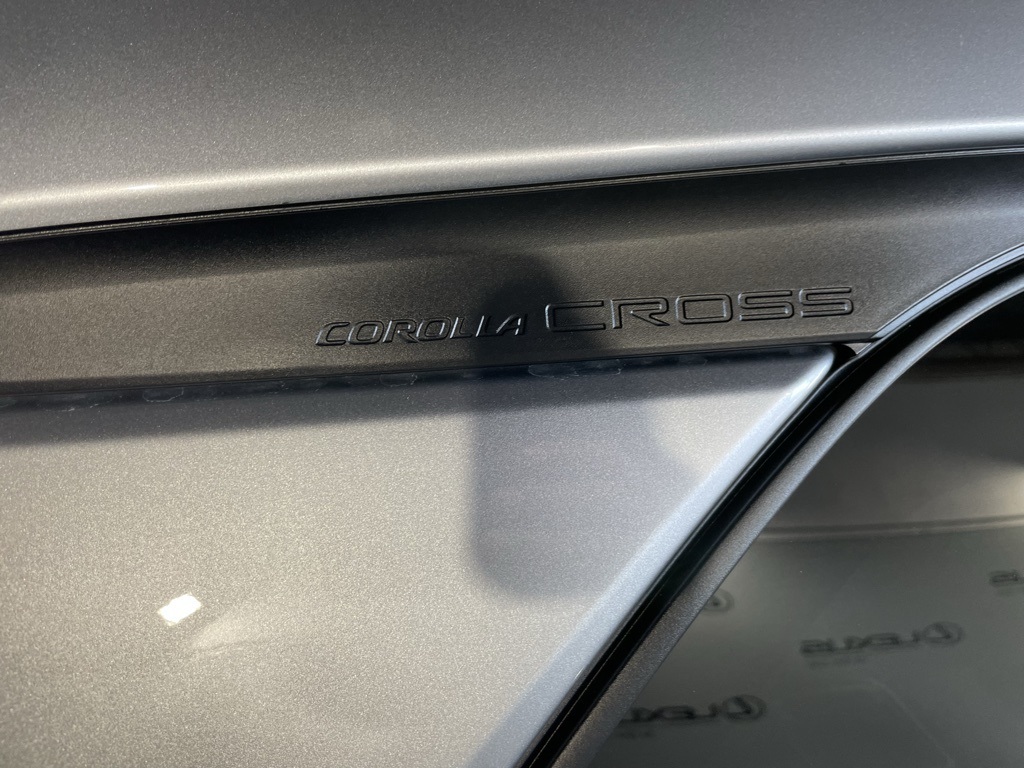 Thumbnail: 2025 Toyota Corolla Cross - 15