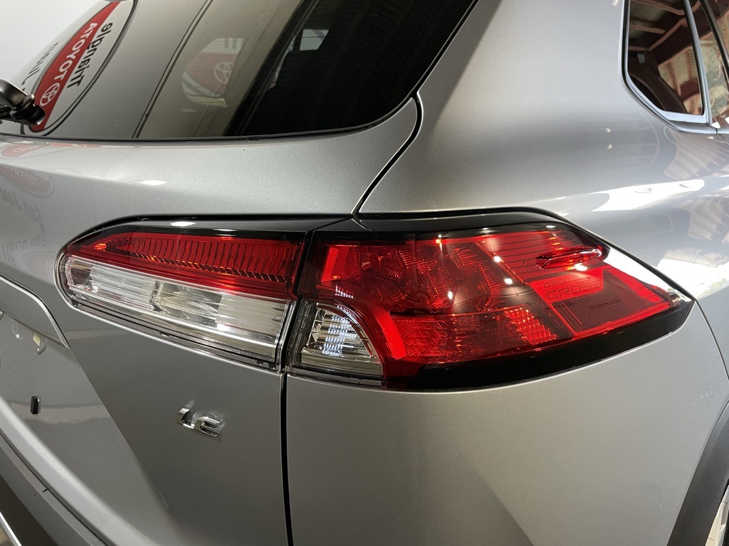 Thumbnail: 2025 Toyota Corolla Cross - 16