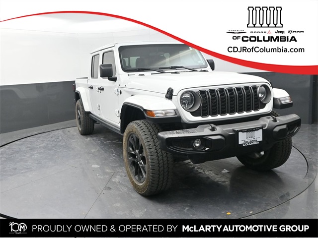 2025 Jeep Gladiator NightHawk Crew Cab 4WD