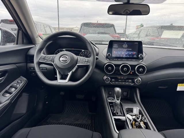 2025 Nissan Sentra SV photo 2