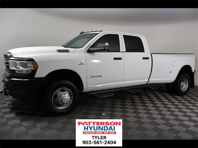 2022 RAM 3500 Tradesman Crew Cab LB DRW 4WD