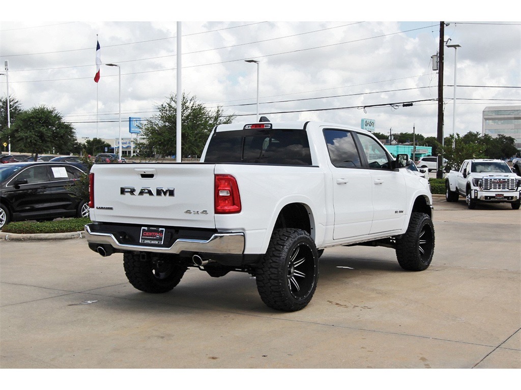 2025 Ram 1500 Laramie - 4