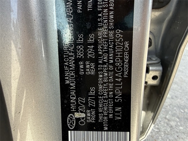 2023 Hyundai Elantra SE Silver at Keating Nissan