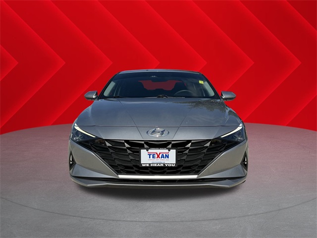 2023 Hyundai Elantra SE Silver at Keating Nissan