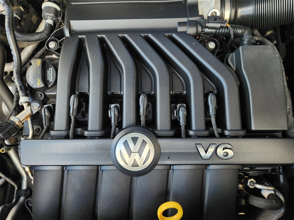 2019 Volkswagen Atlas 3.6L V6 SEL R-Line Black at Bayway Cadillac of The Woodlands