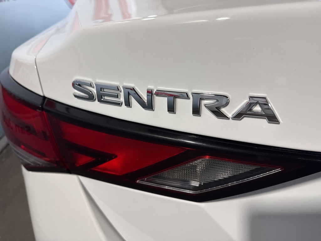 Thumbnail: 2024 Nissan Sentra - 17