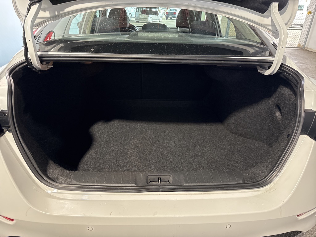 Thumbnail: 2024 Nissan Sentra - 18