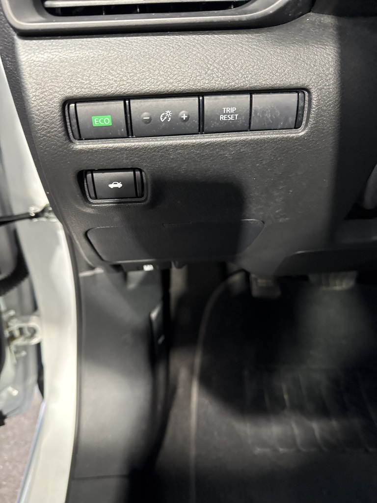 Thumbnail: 2024 Nissan Sentra - 28