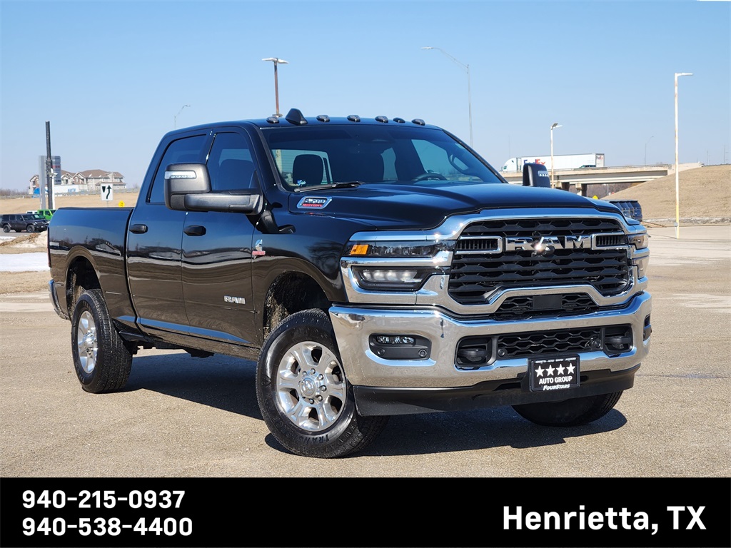 2025 RAM 2500 Big Horn Crew Cab 4WD
