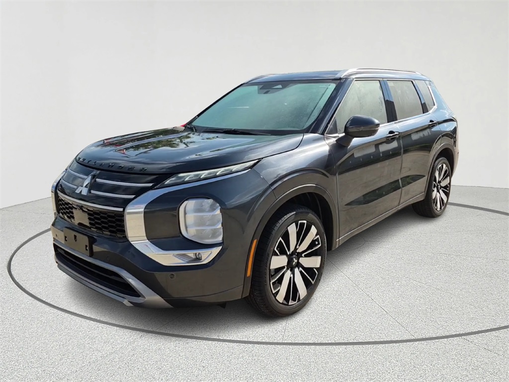 2025 Mitsubishi Outlander SEL - 0