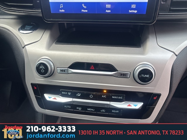 Used Car 2022 Ford Explorer  Xlt For Sale Under $25,000 In San Antonio, Texas