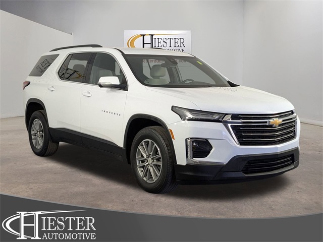 2022 Chevrolet Traverse LT Cloth FWD