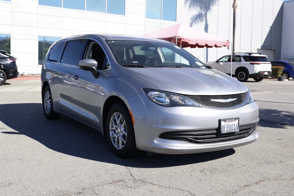 2018 Chrysler Pacifica LX