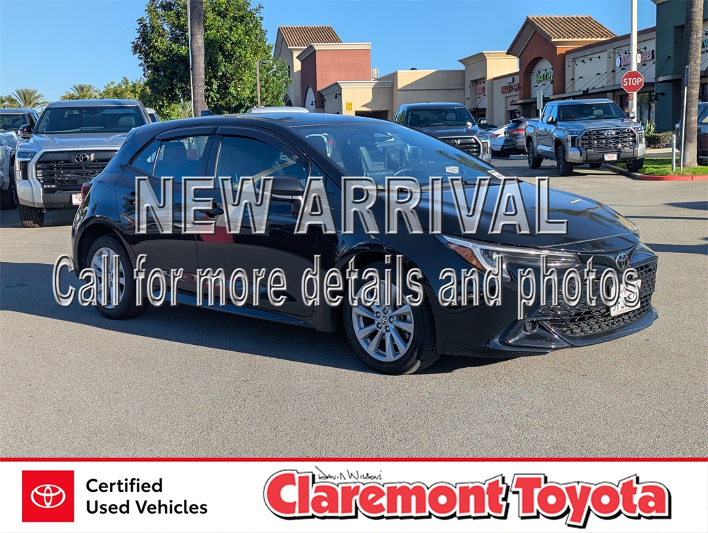 2023 Toyota Corolla Hatchback SE FWD