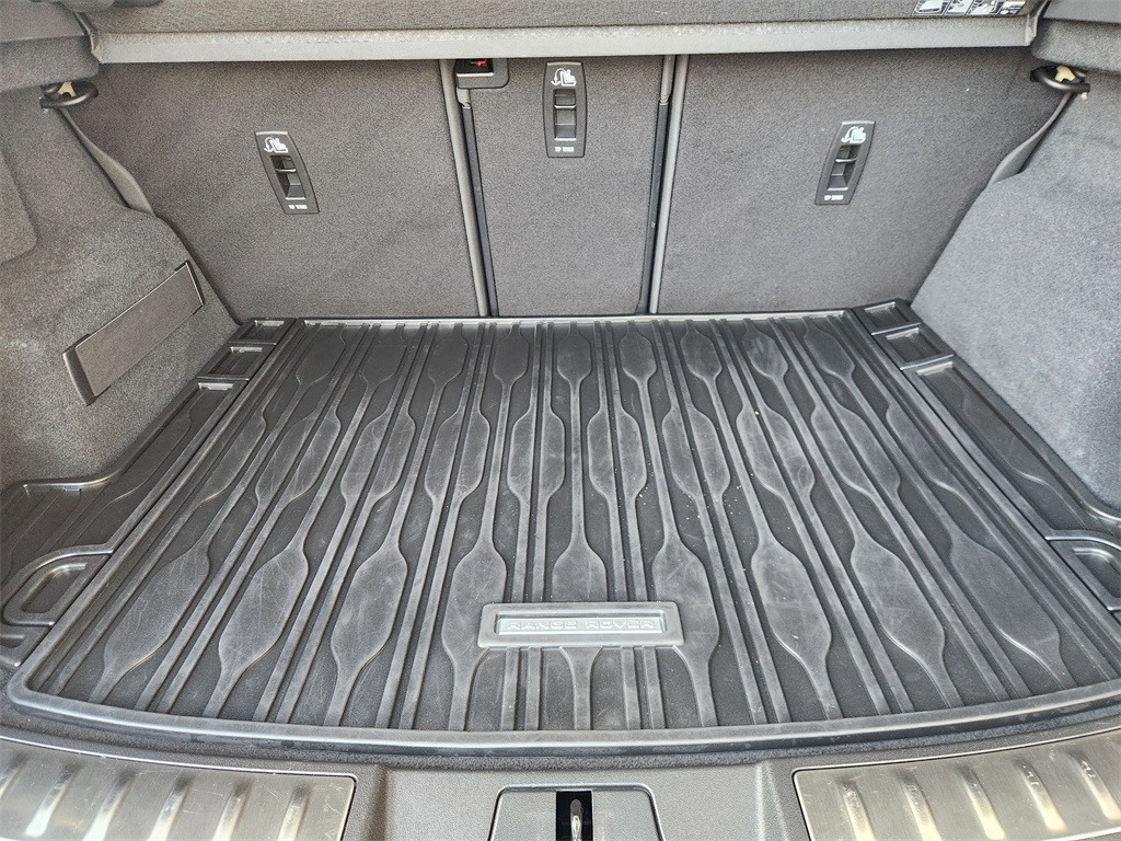 2023 Land Rover Range Rover Evoque R-Dynamic SE  at Ultimate Motorsports