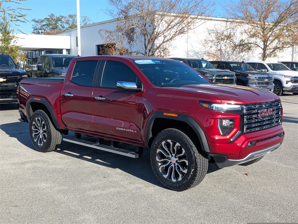 2025 GMC Canyon Denali Crew Cab 4WD